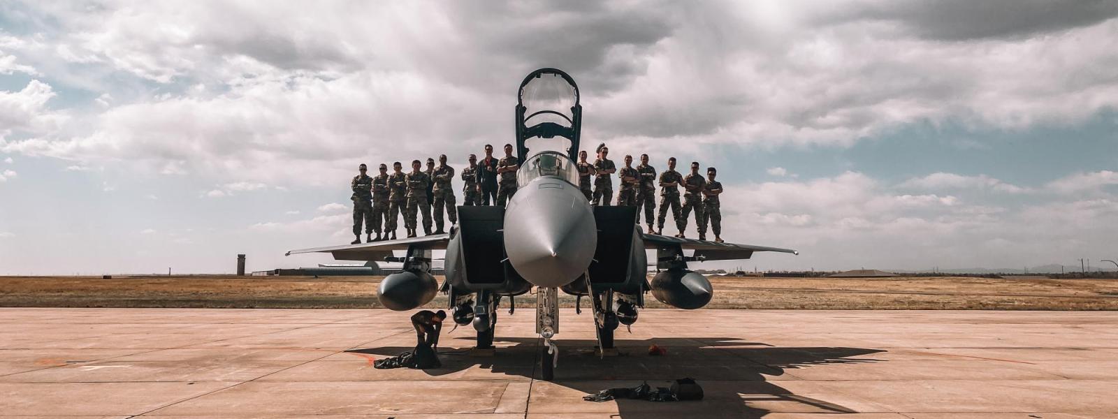 Buckley Base Visit - cadets next to jet