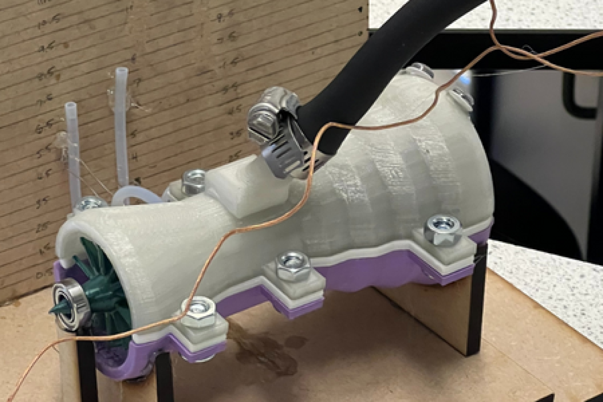 Jet engine Adin Barnes