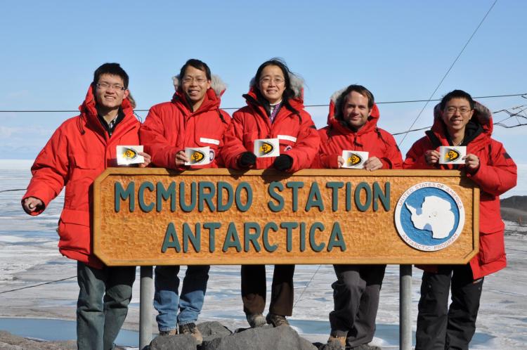 Xinzhao Chu with a group of students in Antarctica.