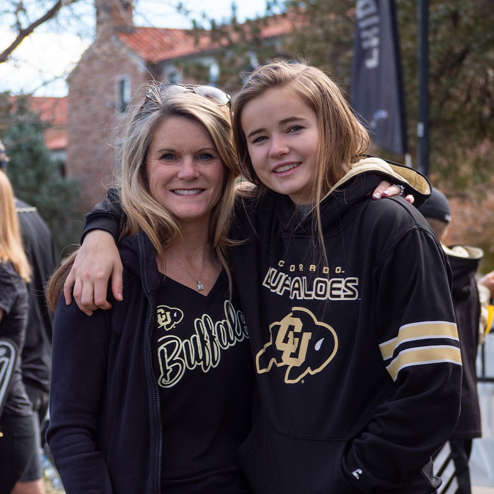 mother and daughter in CU Boulder gear