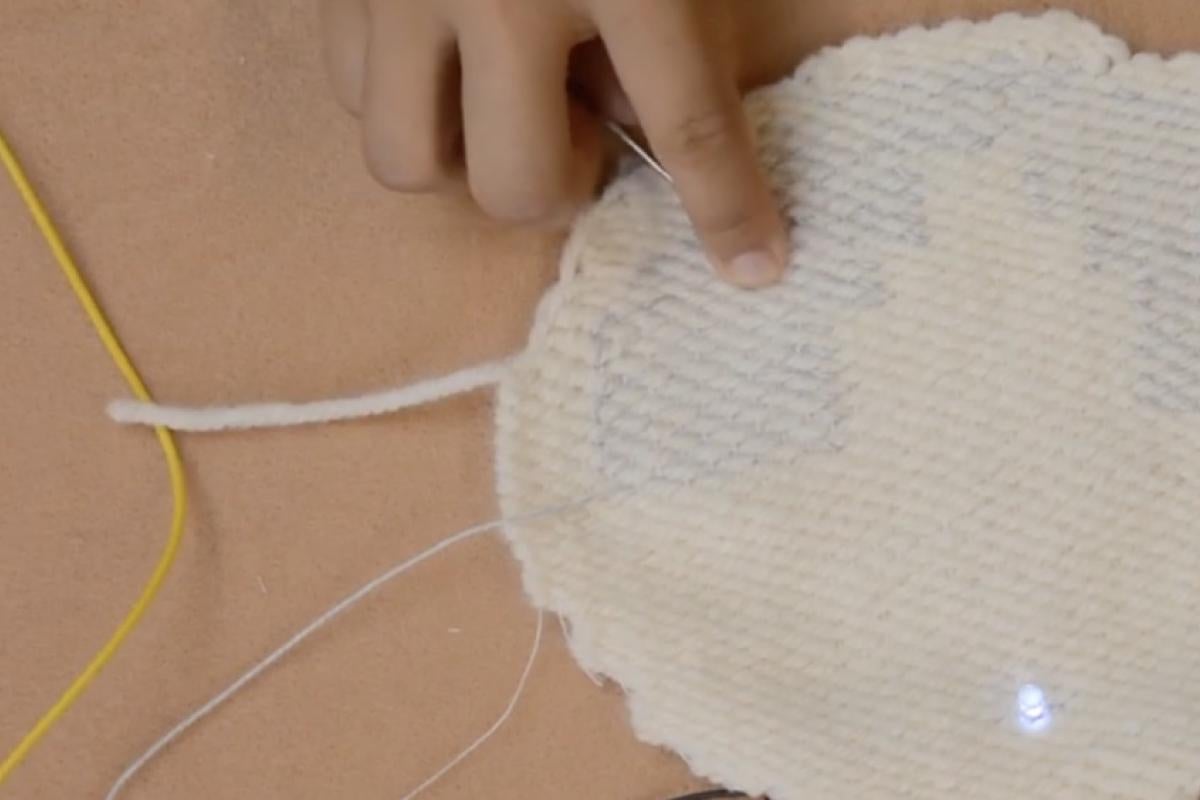 unfabricate thumbnail