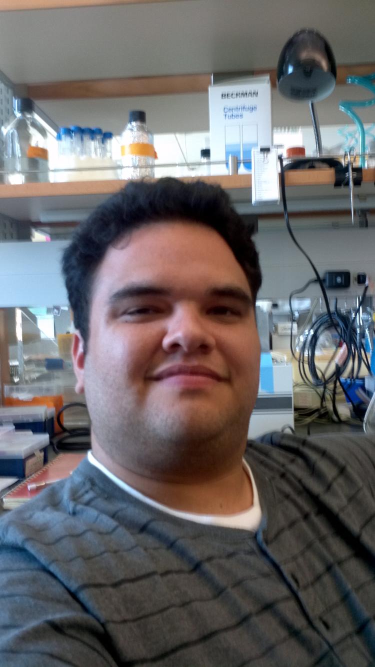 Carlos is beginning his second year in the IQ Biology graduate studies program this fall.
