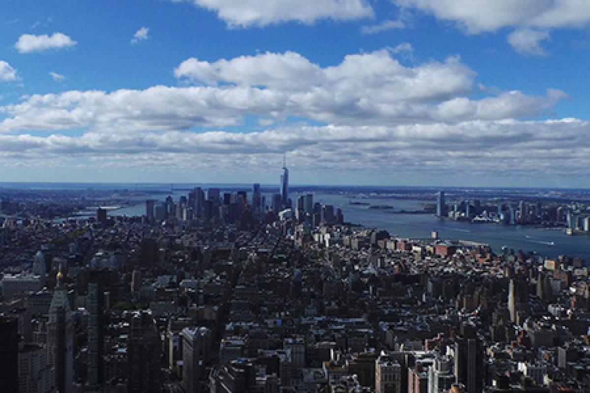 Wall Street Trek New York Skyline
