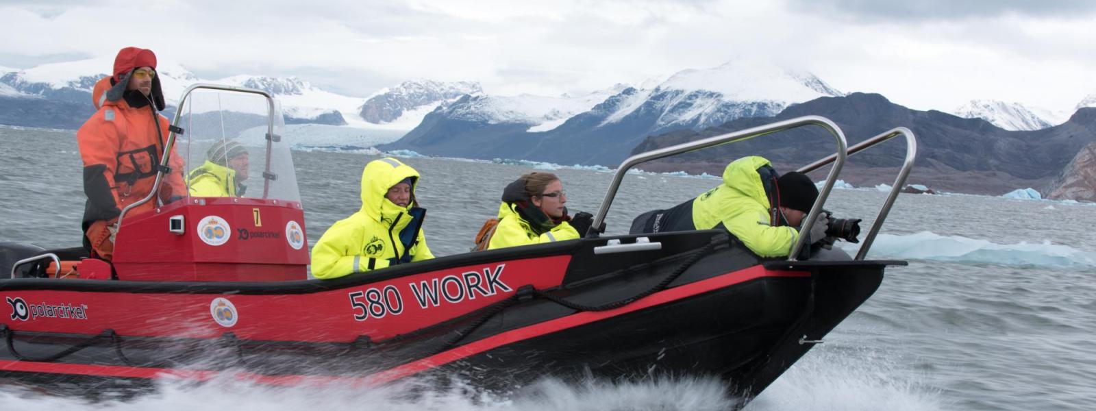 Svalbard boat photography