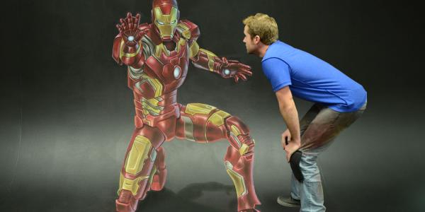 Chris with Iron Man, Centered