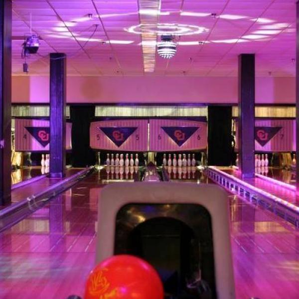 Bowling alley at The Connection in the UMC