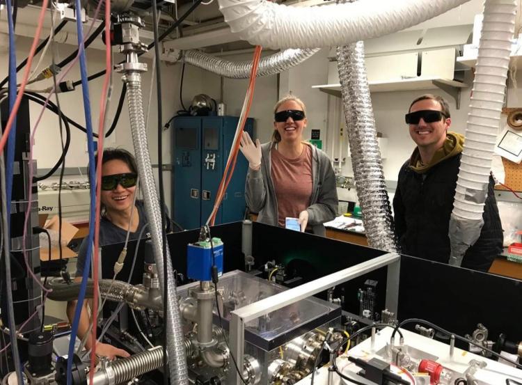 Students working in the Labbe lab 