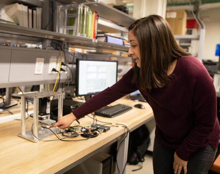 Kristin Calahan in the lab