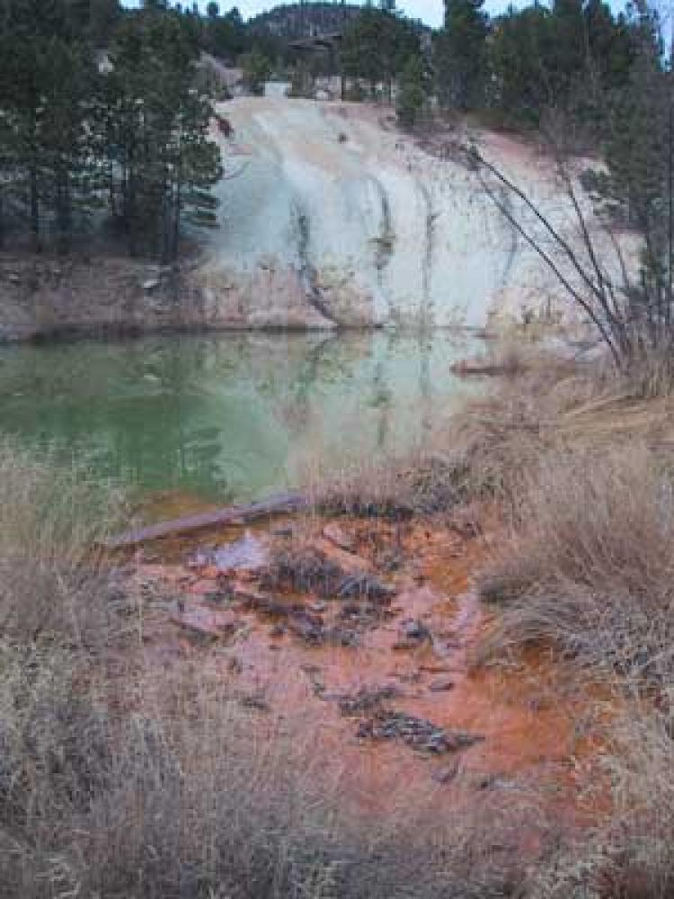 acidic drainage from subsidence pit pond