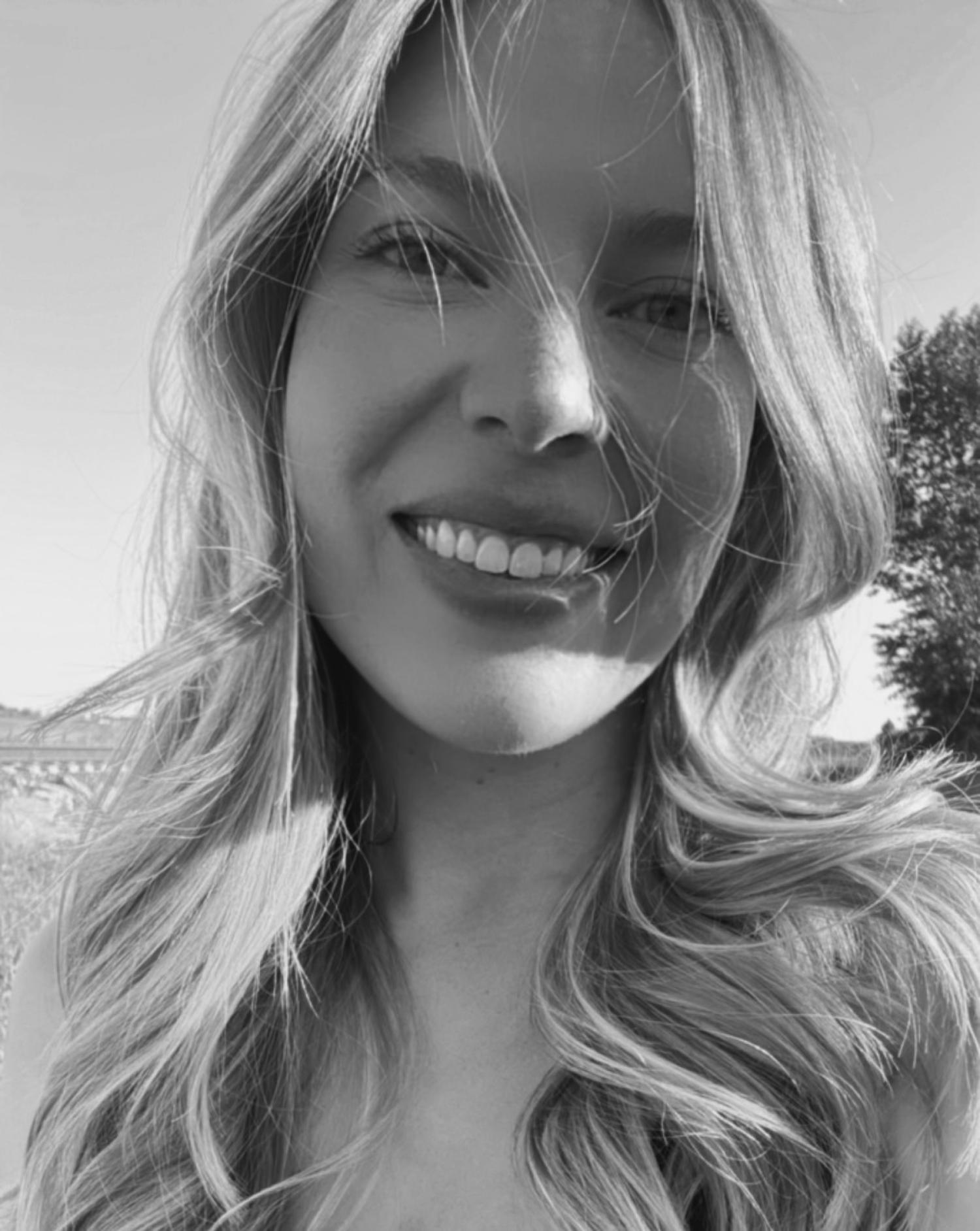 Allison Metzger headshot