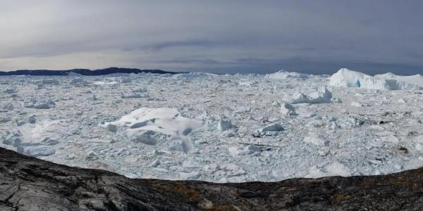 Icebergs in the Ilulissat Icefjord, Greenland. Photo by Megan Thompson-Munson, CIRES