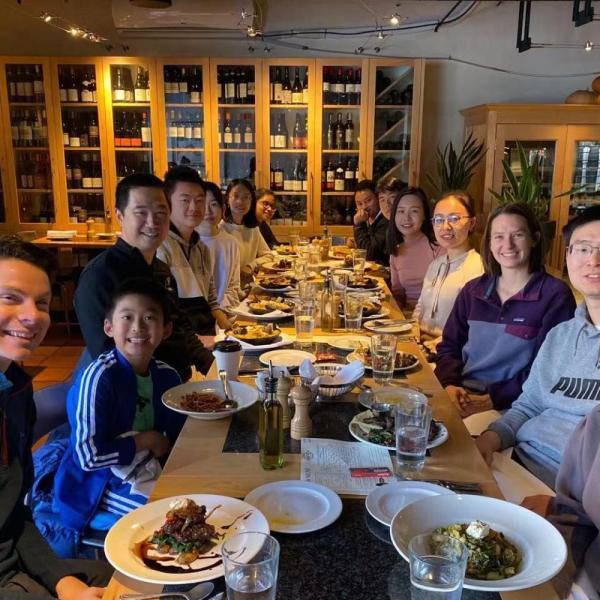 2019.11: Lab lunch to celebrate Yunyang passing his defense