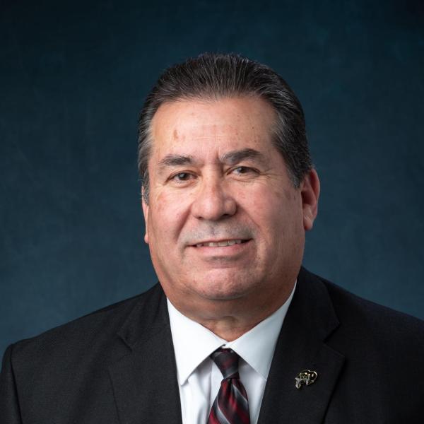 Fernando Guzman headshot