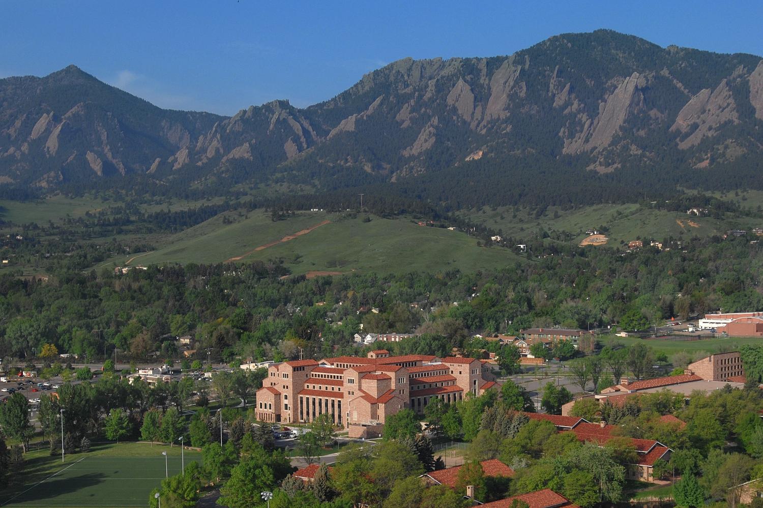 By staying involved with Colorado Law, alumni enrich the experience of students and help to build a stronger Colorado legal community.