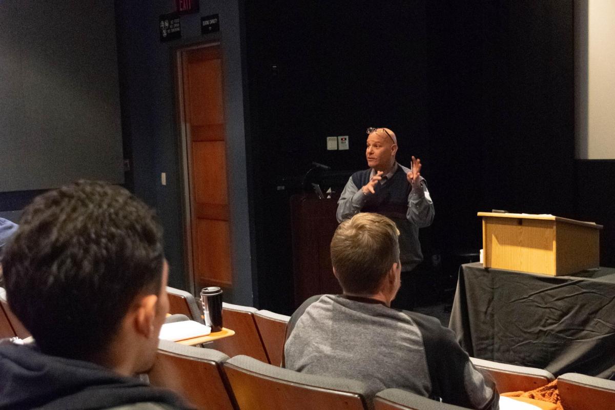 Faculty teaching class