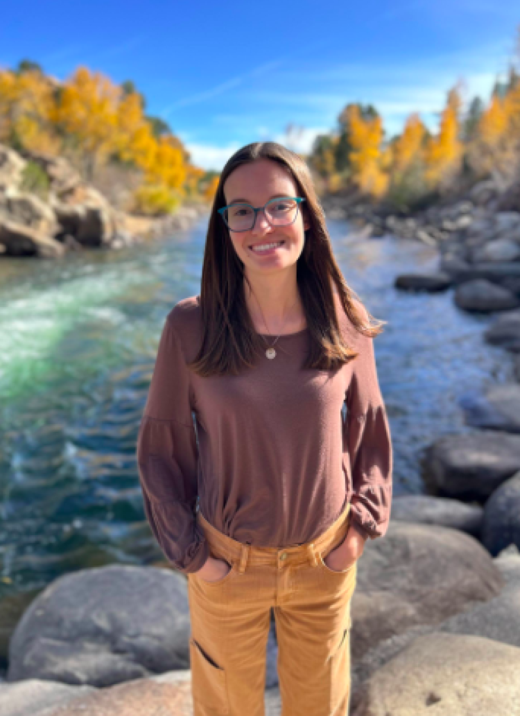 Fourth year extern Eileen Ford