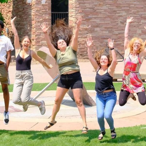 Leaping lab! Summer 2021 -- Stacey, Sukuan, Jesse, Abel, Melissa, Chelsea, Rocio, Agnes, Charles, Jianai, Luke (not shown: Miranda, Rachel, Kayleigh, Chantelle)