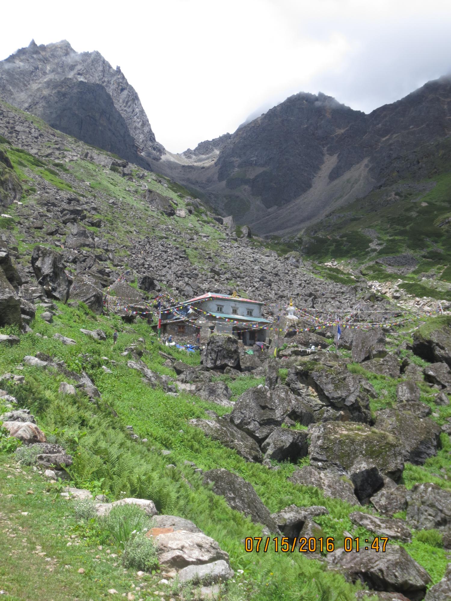 view of Raling Monastery and Shelmogang