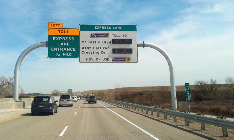 gulf freeway express lane toll hours