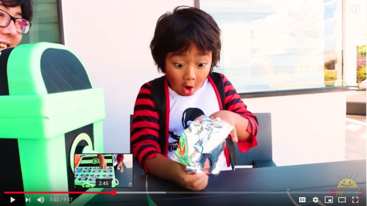 toy unboxing kid