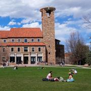 Students enjoy a warm spring day on campus
